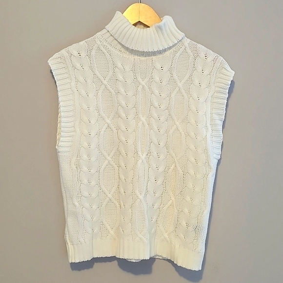 Sweater Vest - Picture 1 of 7